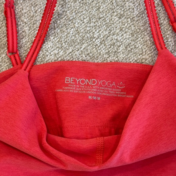 NWT BEYOND YOGA SPACE DYE ALLURE LACE TRIM - LIGHT RED - SIZE M - Picture 5 of 7